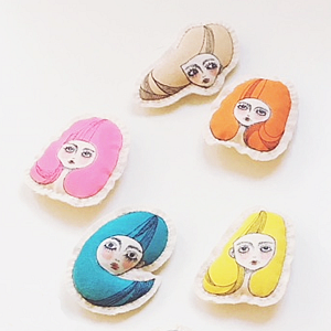 コリス堂ブローチ